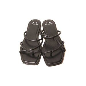 Marc Fisher Womens Sz 10M Black Square Toe Strappy Flats Sandals